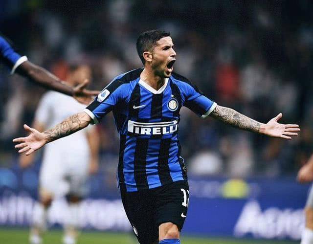 不容小觑 不容小觑