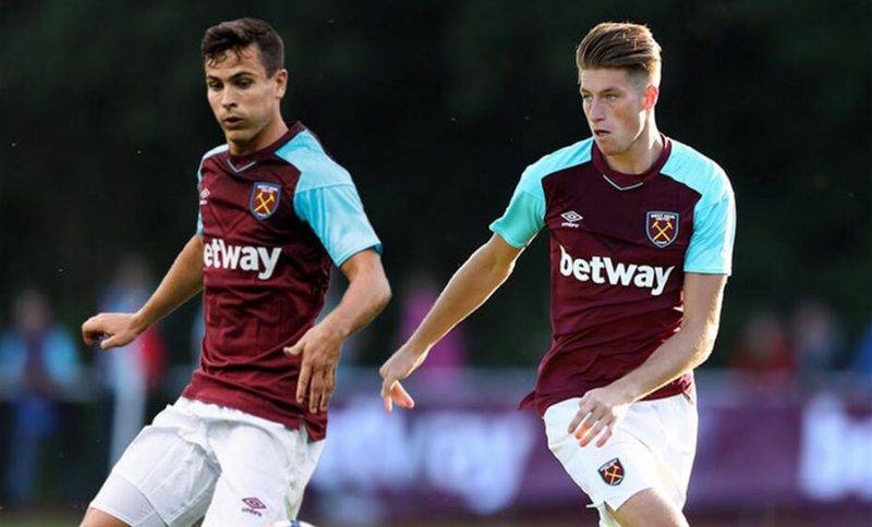 的表现各有 的表现各有