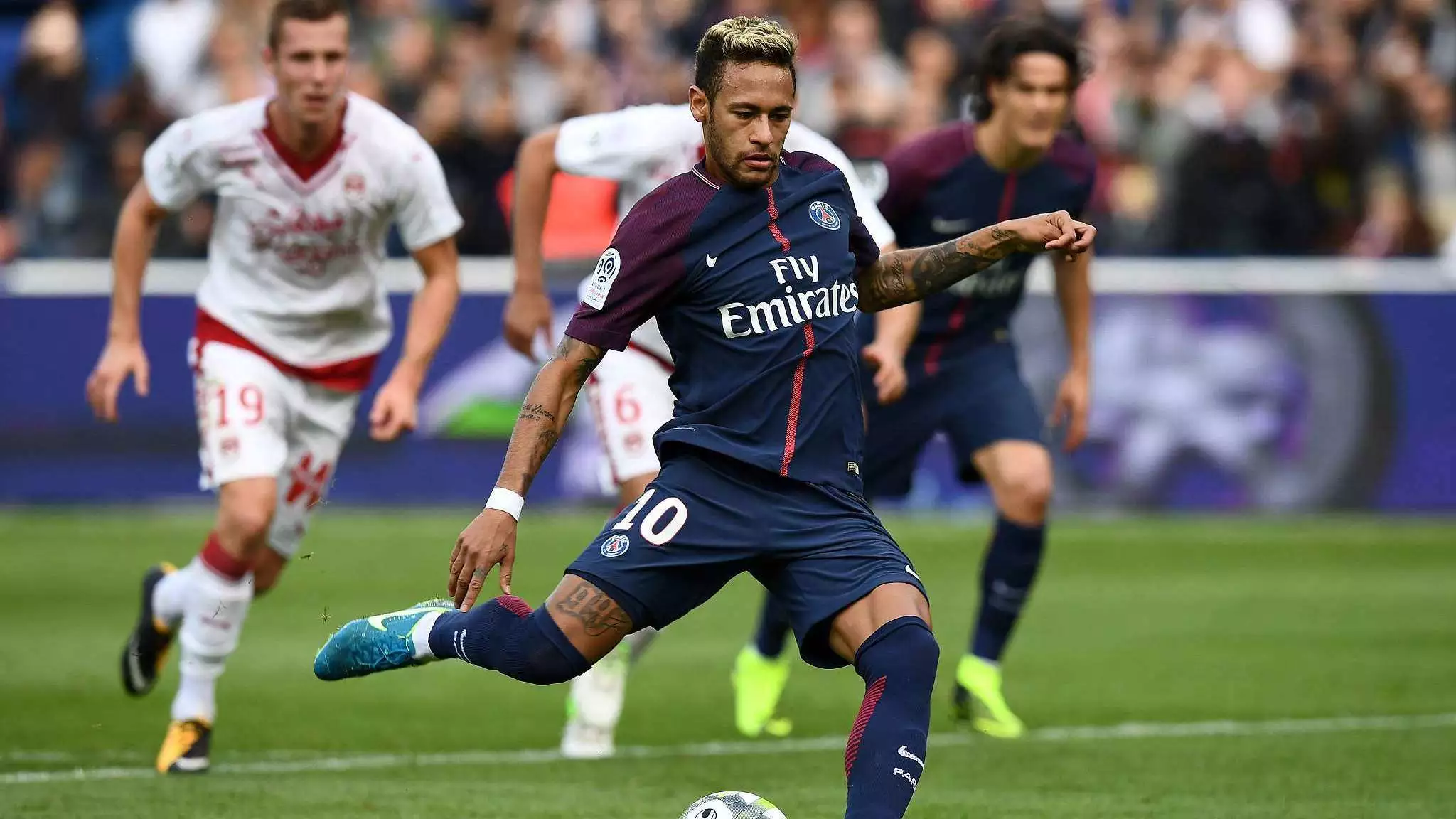 及其未来前 及其未来前